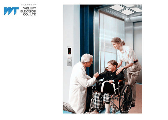 सामने / रियर दरवाजे अस्पताल के बिस्तर लिफ्ट सुविधाजनक छोटे मशीन कक्ष प्रकार